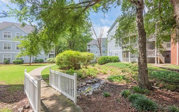 avenue at harbison exterior walking path